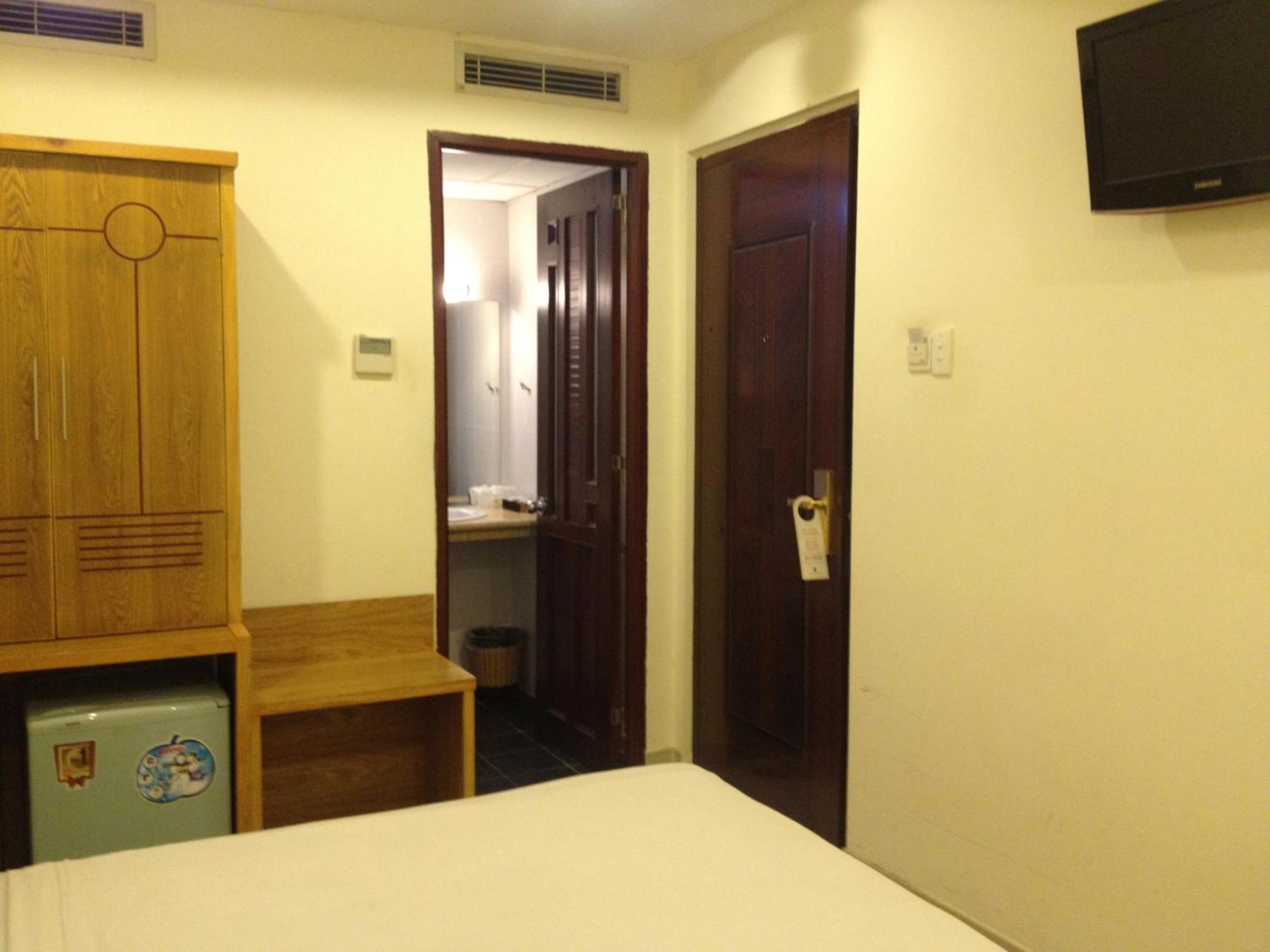 Song Anh Hotel Хошимин Екстериор снимка