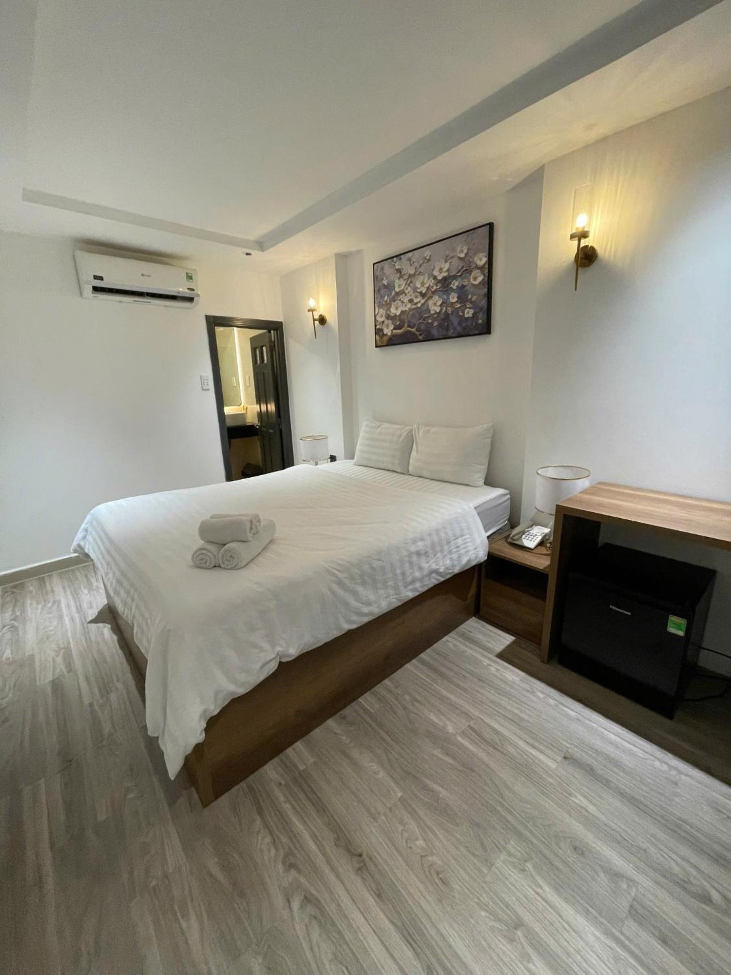 Song Anh Hotel Хошимин Екстериор снимка