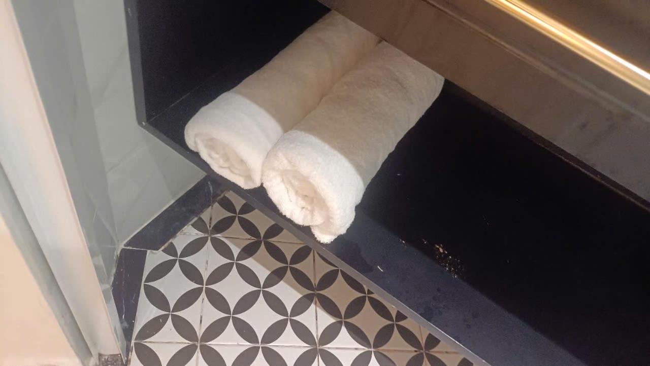 Song Anh Hotel Хошимин Екстериор снимка