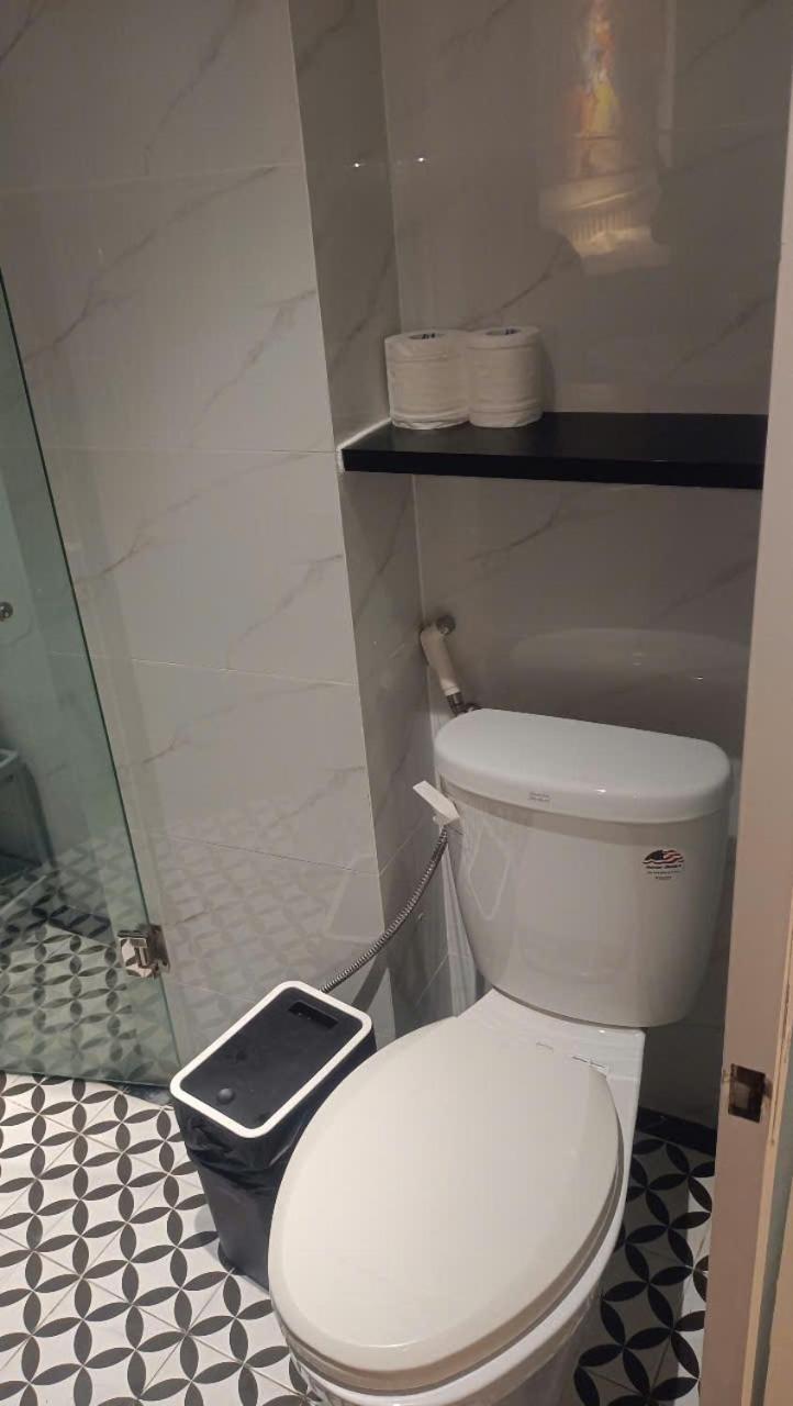 Song Anh Hotel Хошимин Екстериор снимка