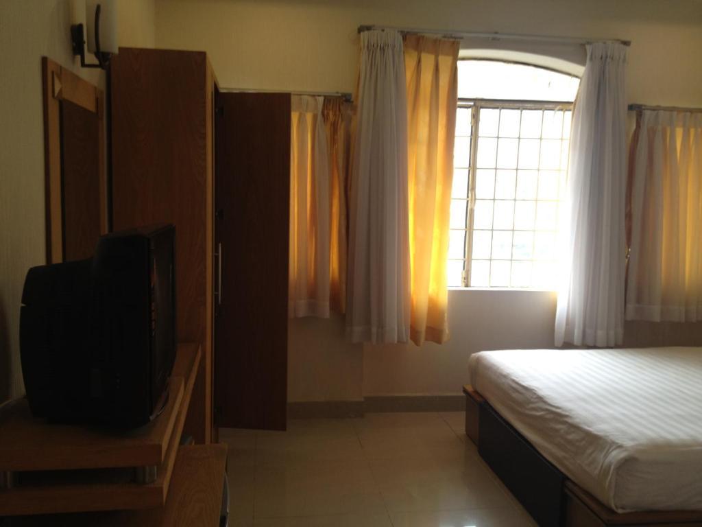 Song Anh Hotel Хошимин Стая снимка